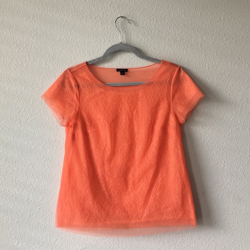 Pretty lace melon colored ann taylor shirt!
